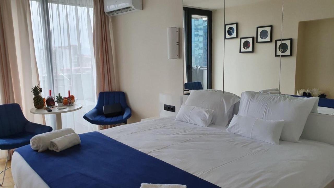 Orbi City Aparthotel Batum Dış mekan fotoğraf